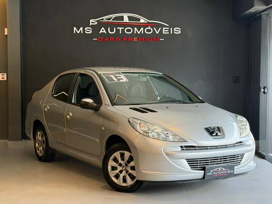 PEUGEOT 207 1.4 XR PASSION 8V FLEX 4P MANUAL PEUGEOT 207 1.4 XR PASSION 8V FLEX 4P MANUAL